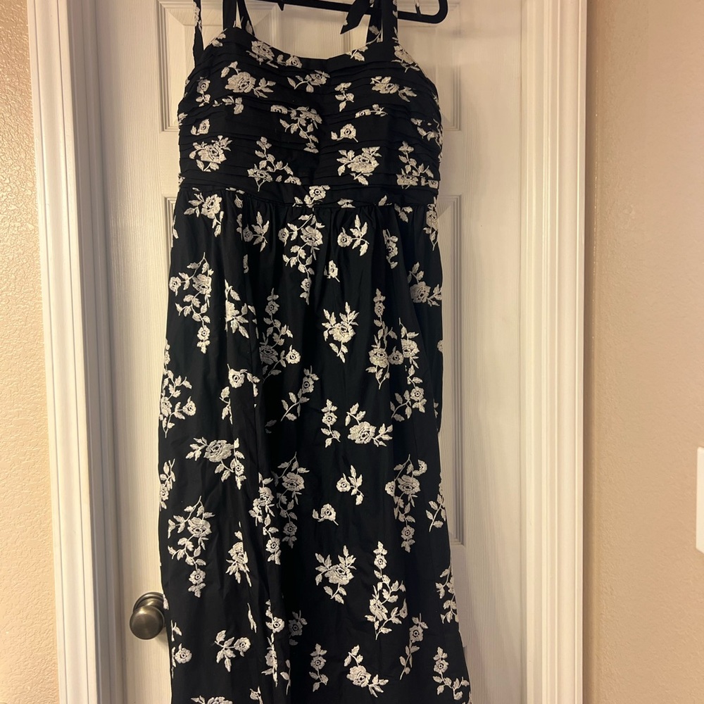 Floral Black and White Maxi Dress